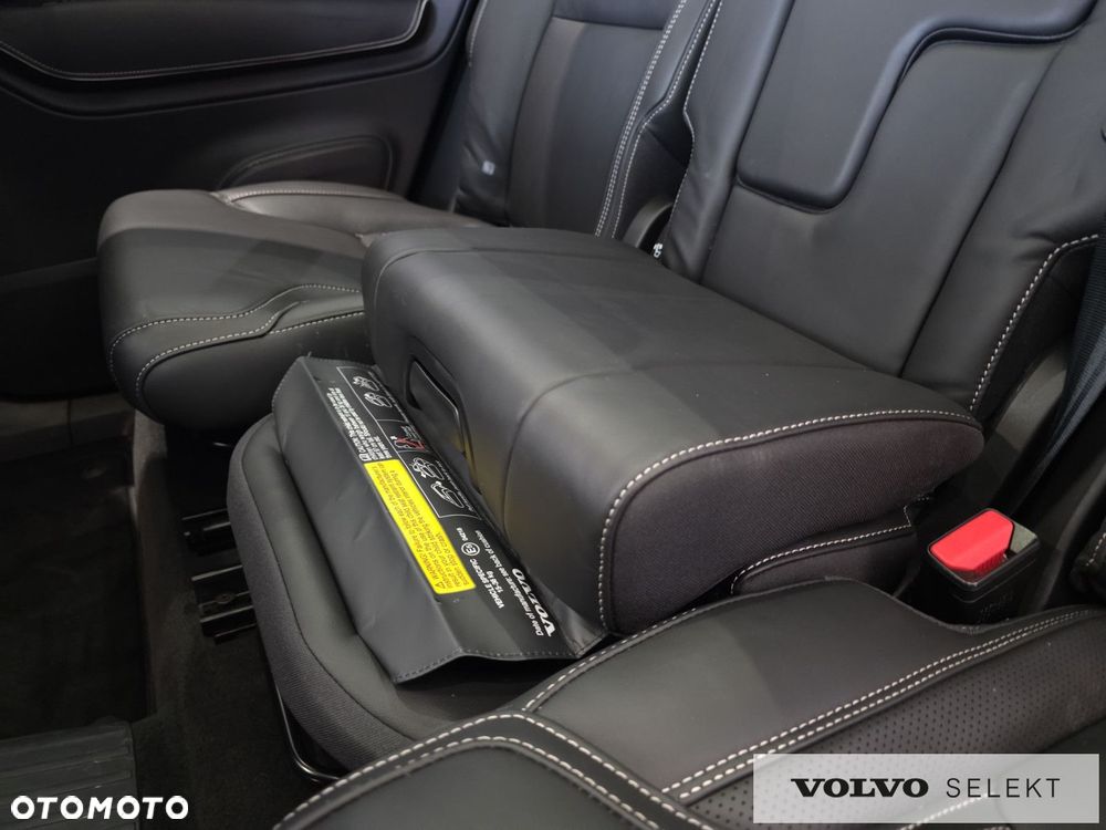 Volvo XC 90 - 39
