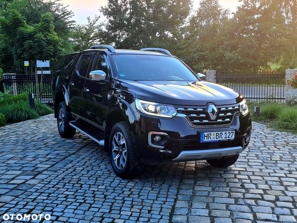 Renault Alaskan - 2