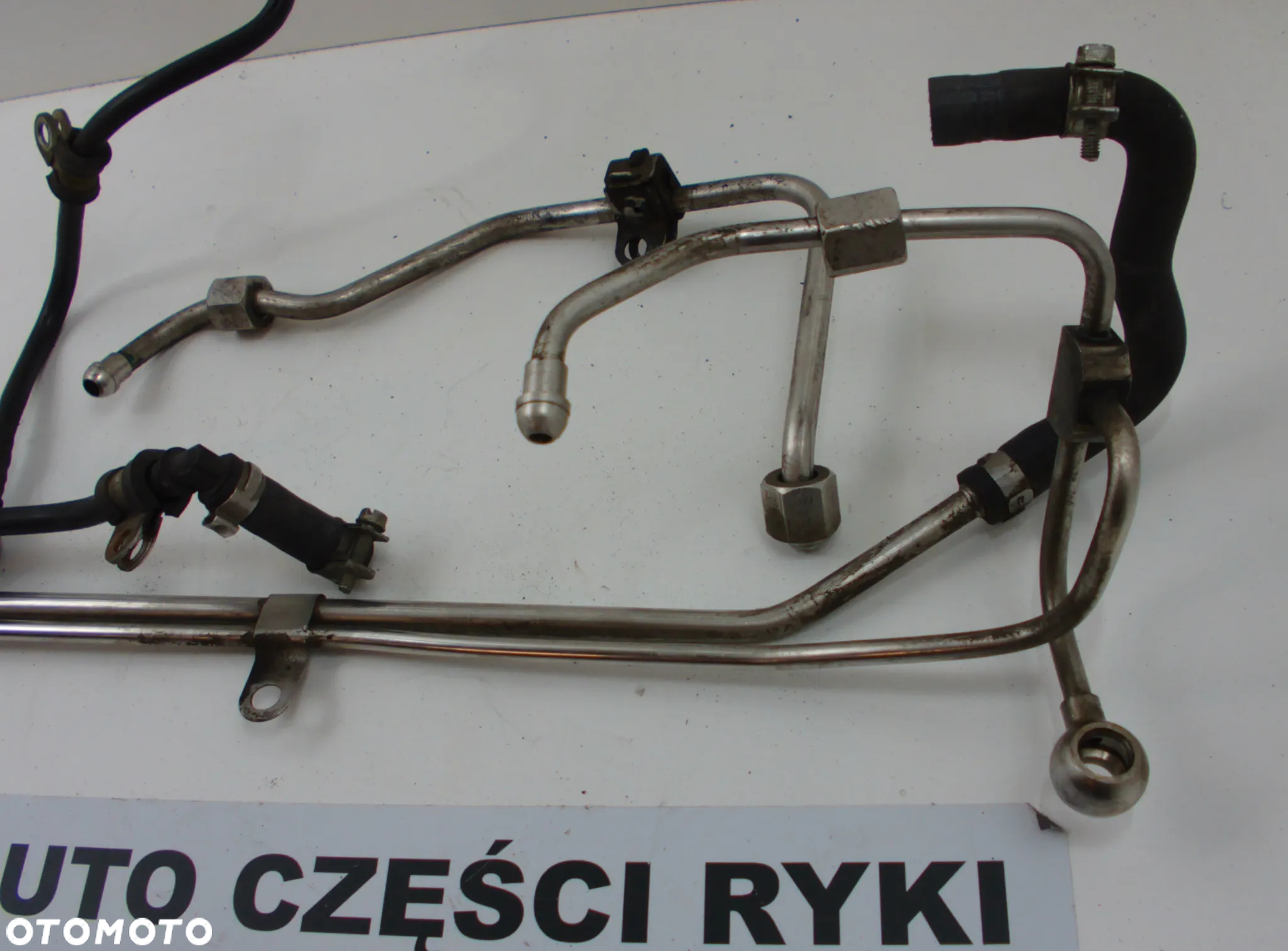 Audi A3 8P 2.0 TFSI Przewody paliwowe rurki - 2