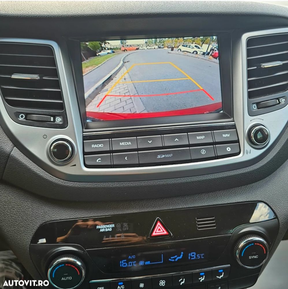 Hyundai Tucson 2.0 CRDI 4WD Advantage - 13