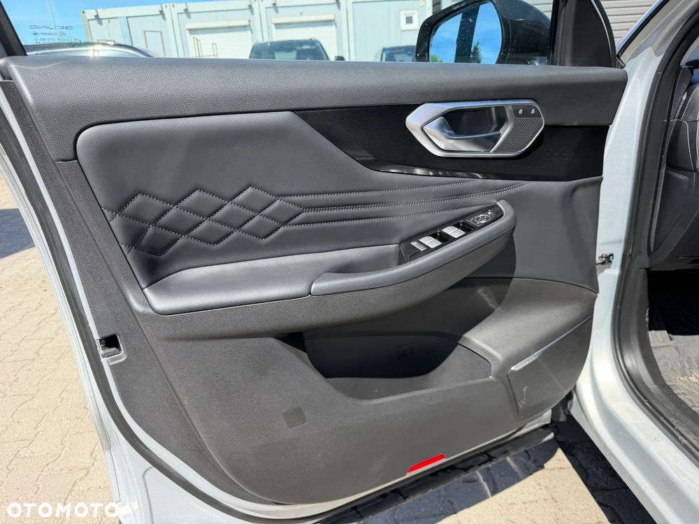 BAIC 7 1.5T Luxury DCT - 11