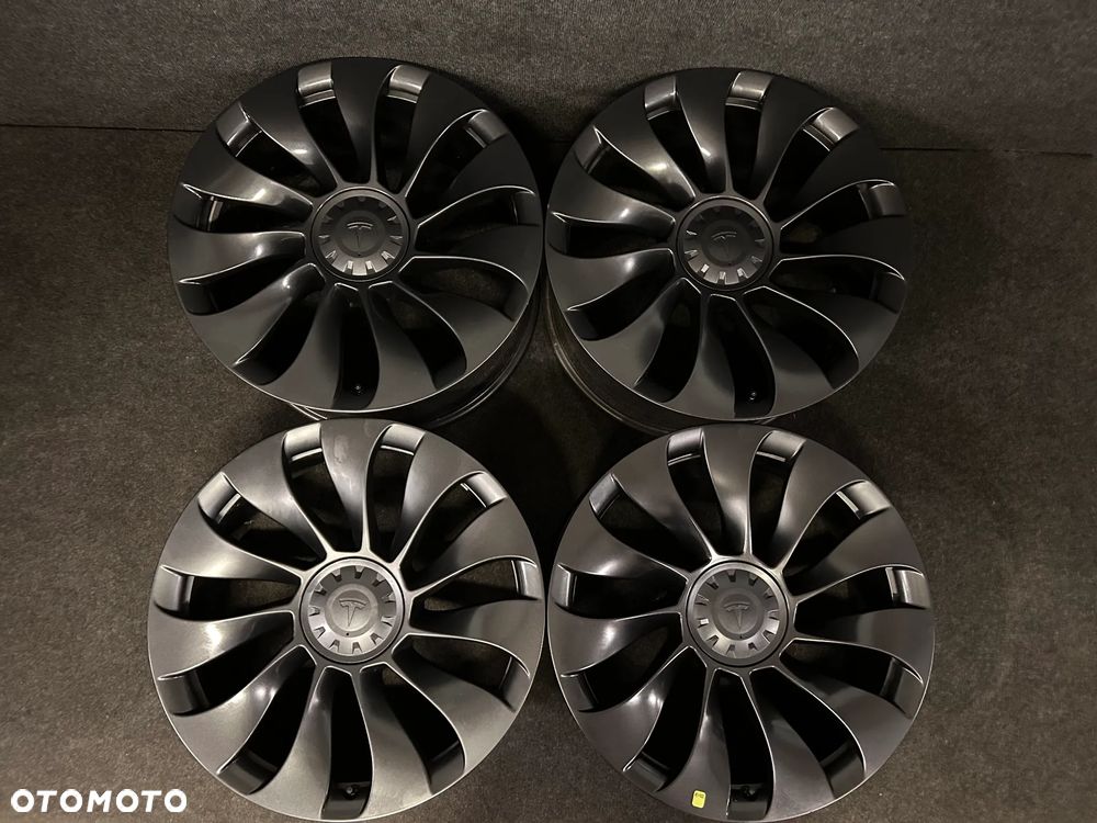 Alufelgi Tesla Model Y UBERTURBINE 21 cali 5x114,3 4szt. Dwie szerokości z czujnikami ! - 3