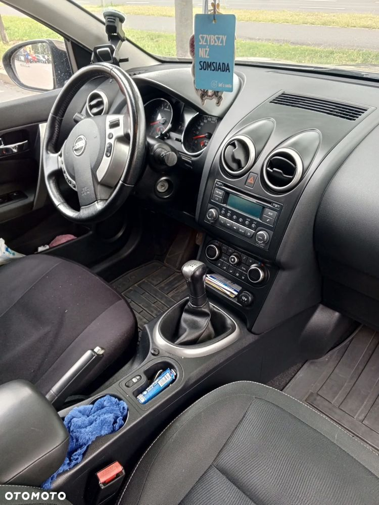 Nissan Qashqai+2 - 6