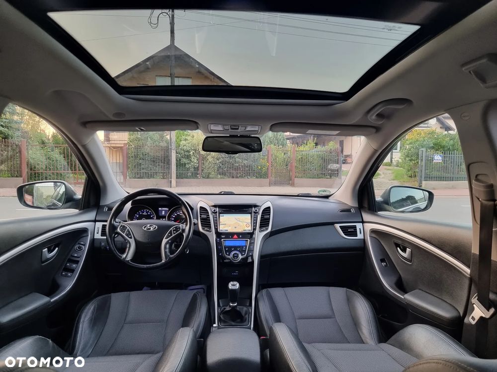 Hyundai i30 blue Kombi 1.6 GDi Style - 10