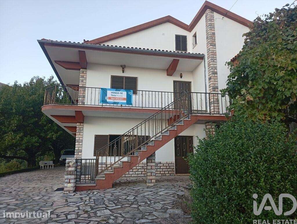 Casa / Villa T5 em Cortes do Meio de 444,00 m2 - Grande imagem: 2/26