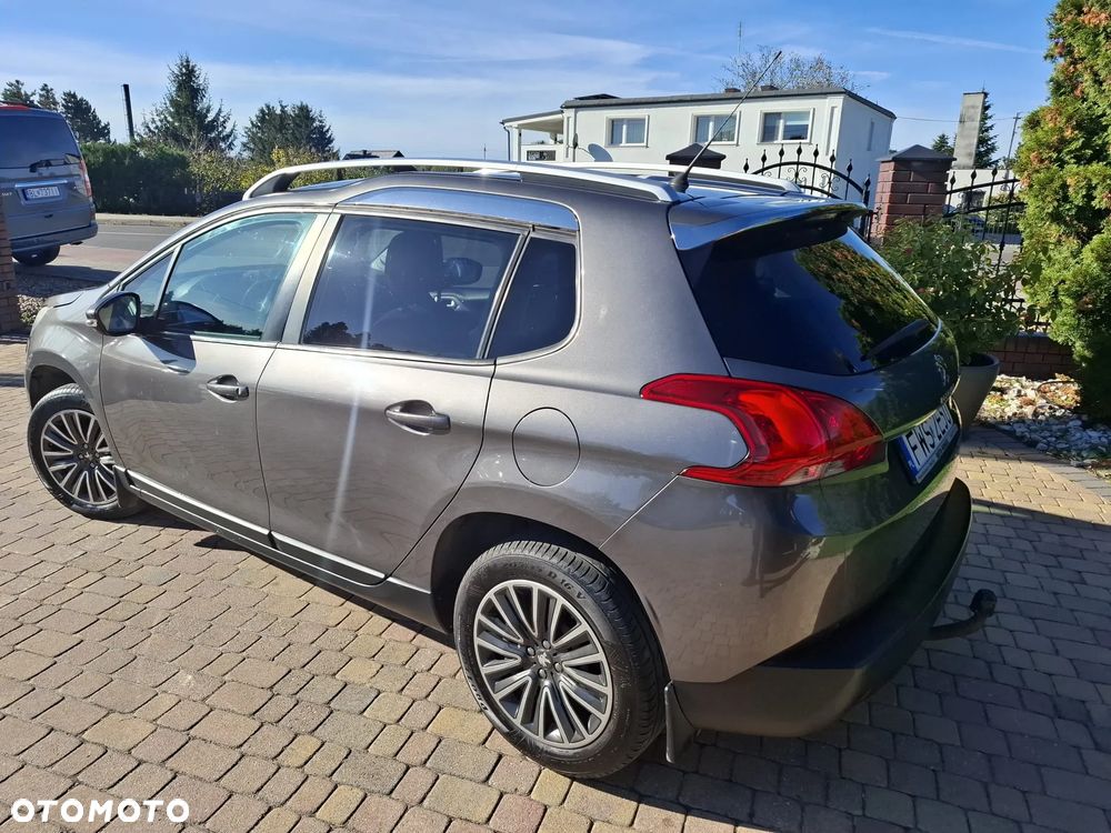 Peugeot 2008 82 VTI Allure - 4