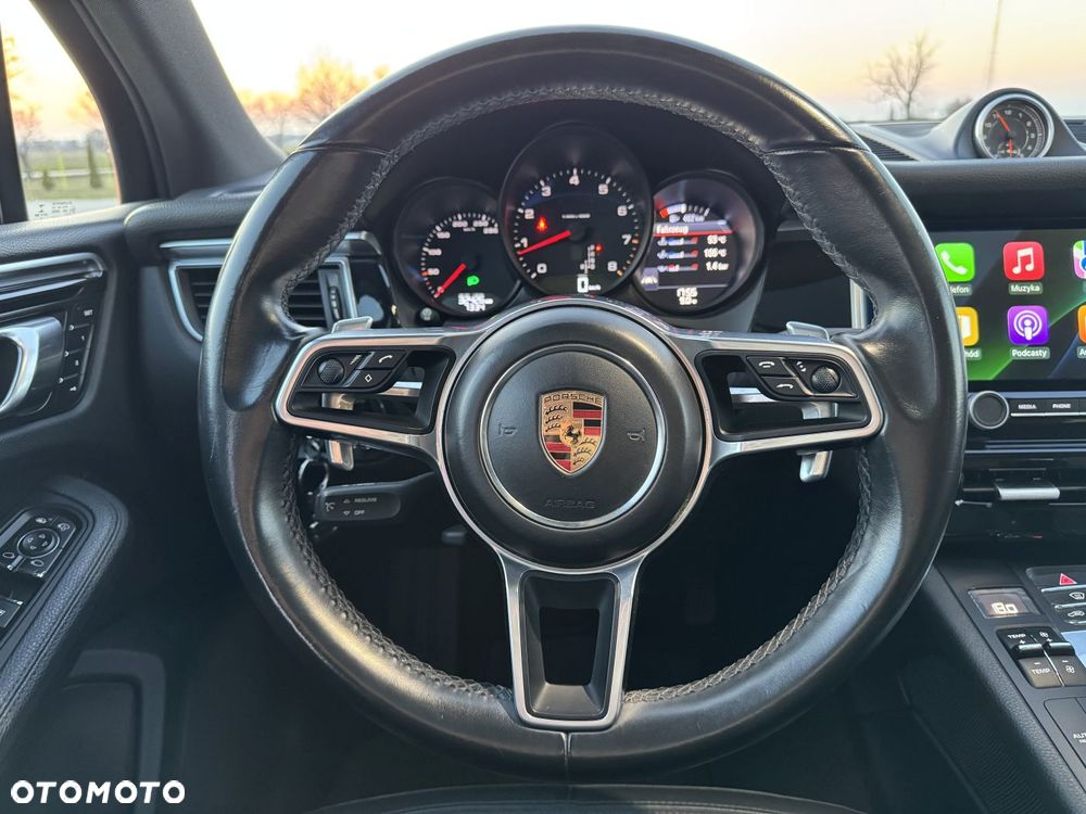 Porsche Macan Standard - 10