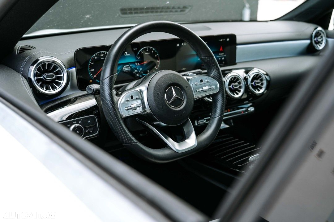 Mercedes-Benz CLA - 11