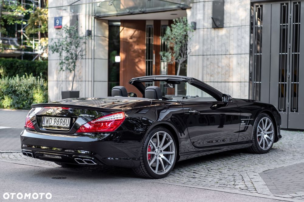 Mercedes-Benz SL 63 AMG AMG Speedshift MCT 7-Gang Sportgetriebe AMG Performance Package - 6