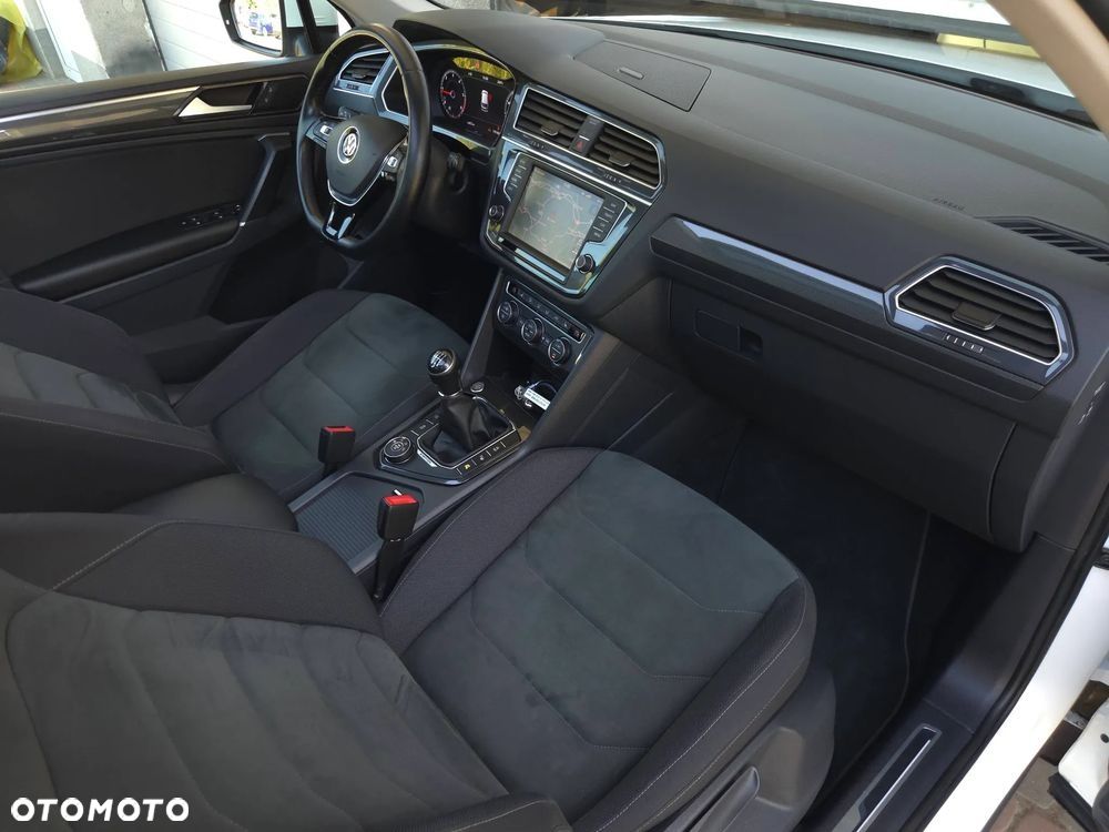 Volkswagen Tiguan 2.0 TDI SCR 4Motion (BlueMotion Tech) Highline - 35