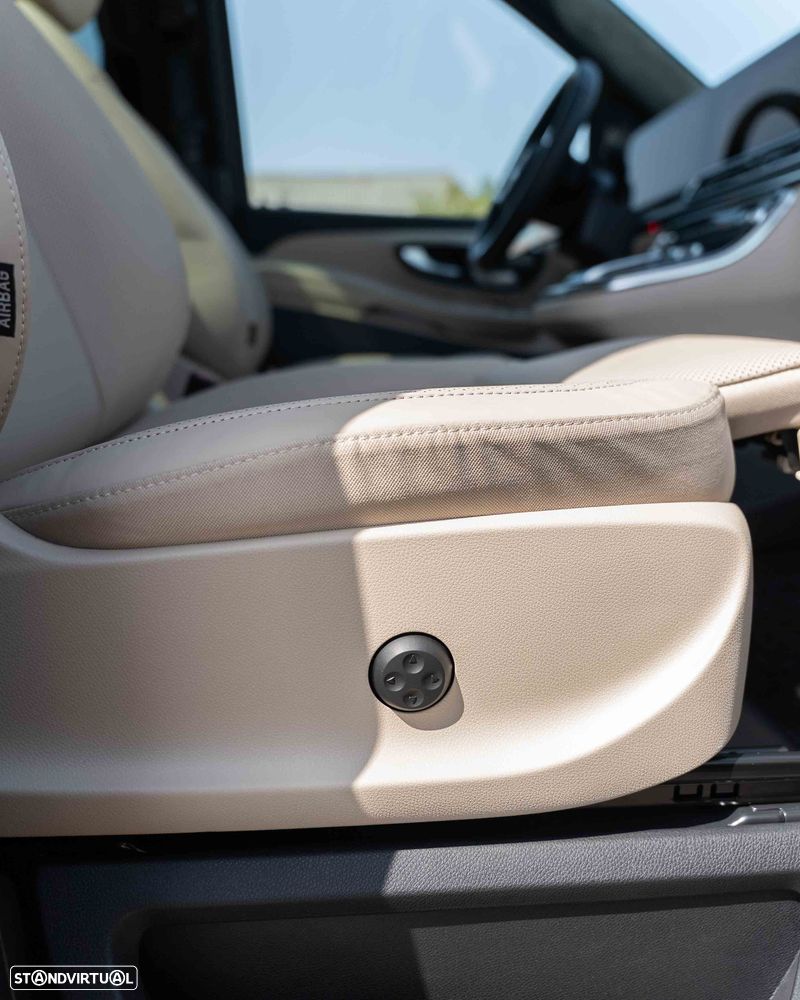 Mercedes-Benz V 300 d Exclusive - 52