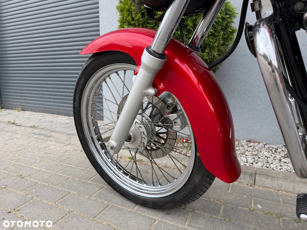 Suzuki Intruder - 33