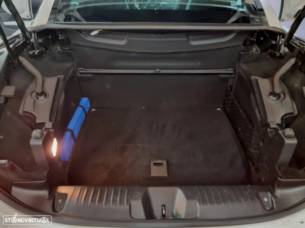 Peugeot 308 CC 155 THP Roland Garros - 30