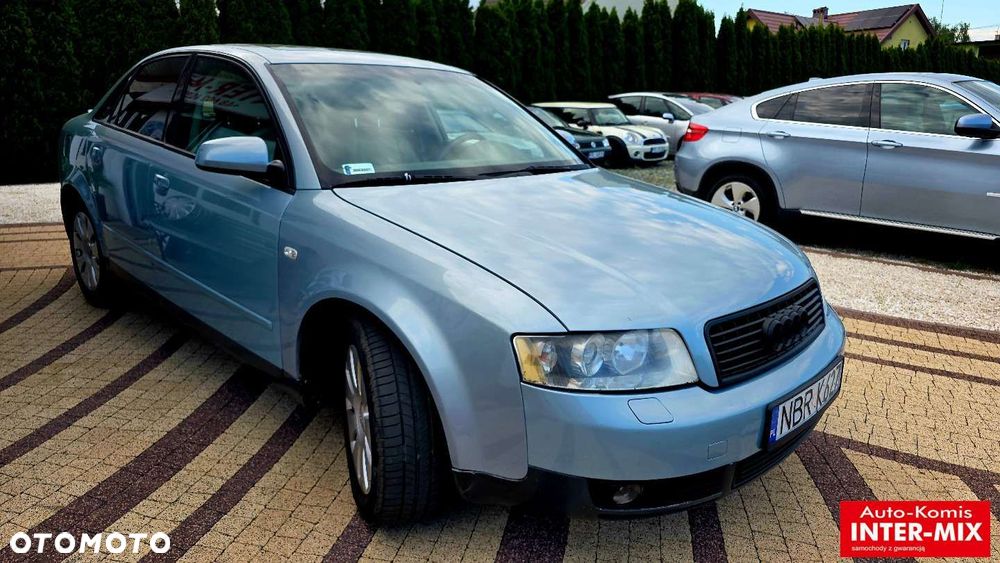 Audi A4 Limousine - 3
