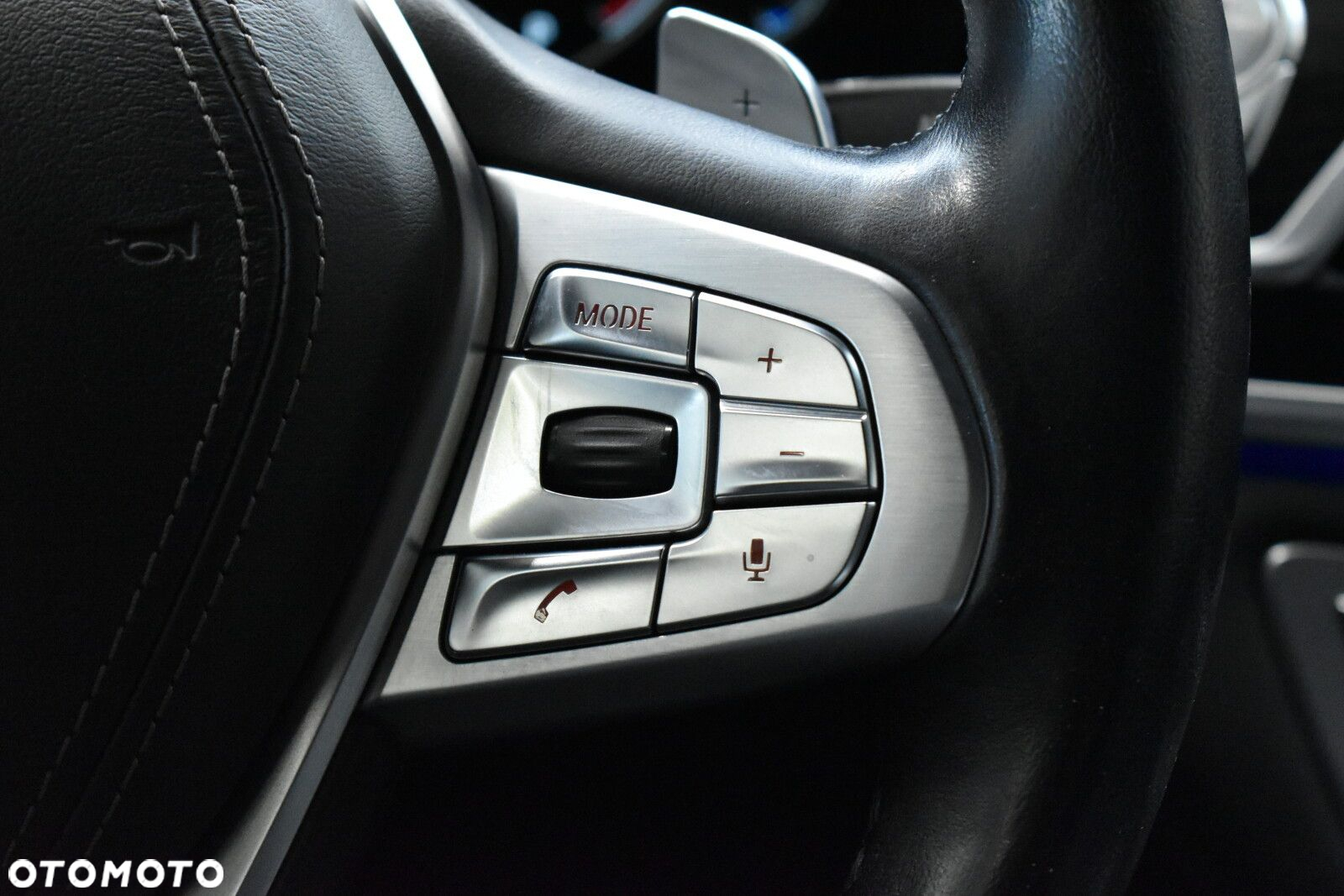 BMW Seria 7 - 16