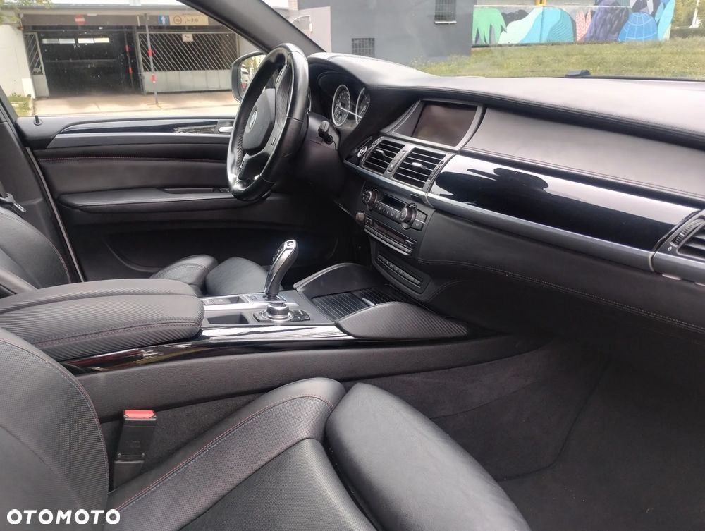 BMW X6 - 16