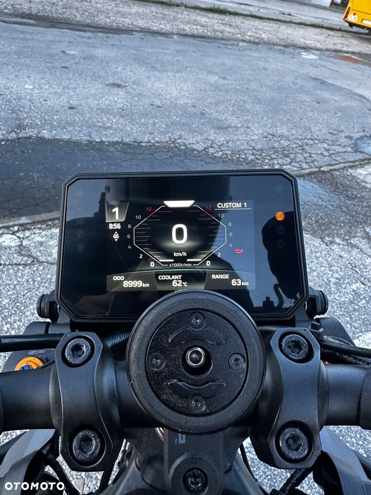 Yamaha MT - 2