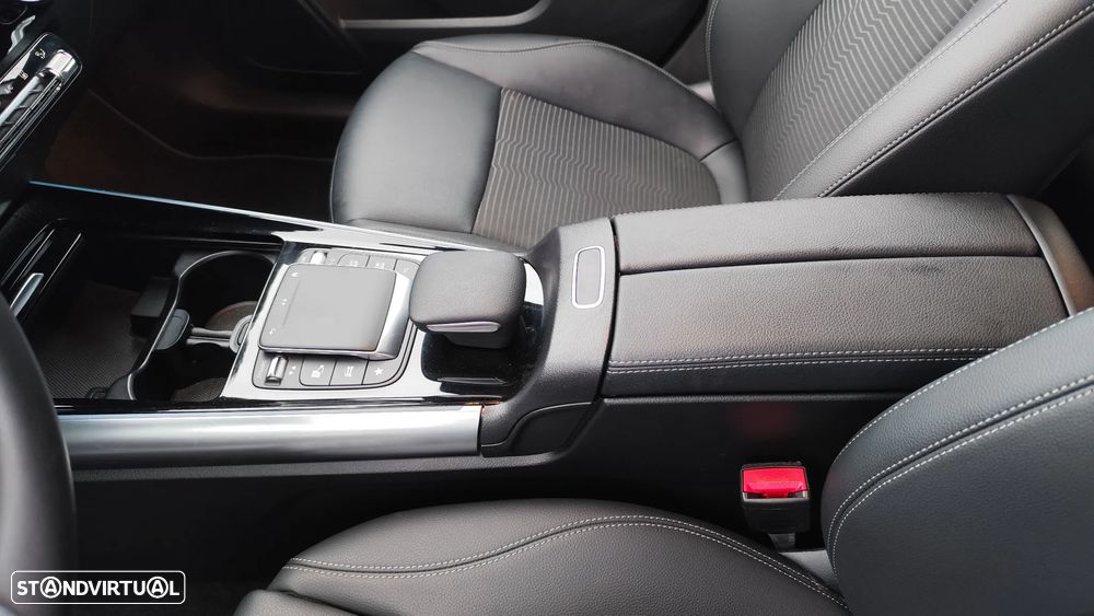 Mercedes-Benz EQA 250 - 7