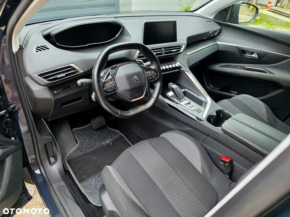 Peugeot 3008 1.2 PureTech GPF Allure S&S EAT8 - 7