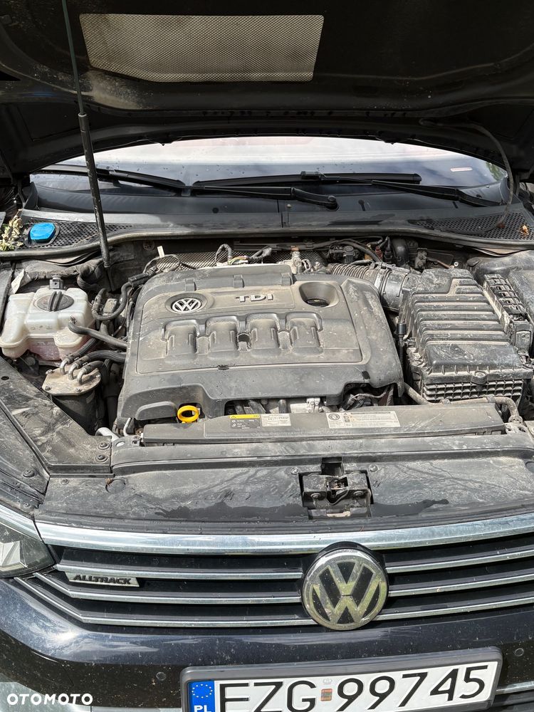 Volkswagen Passat - 8