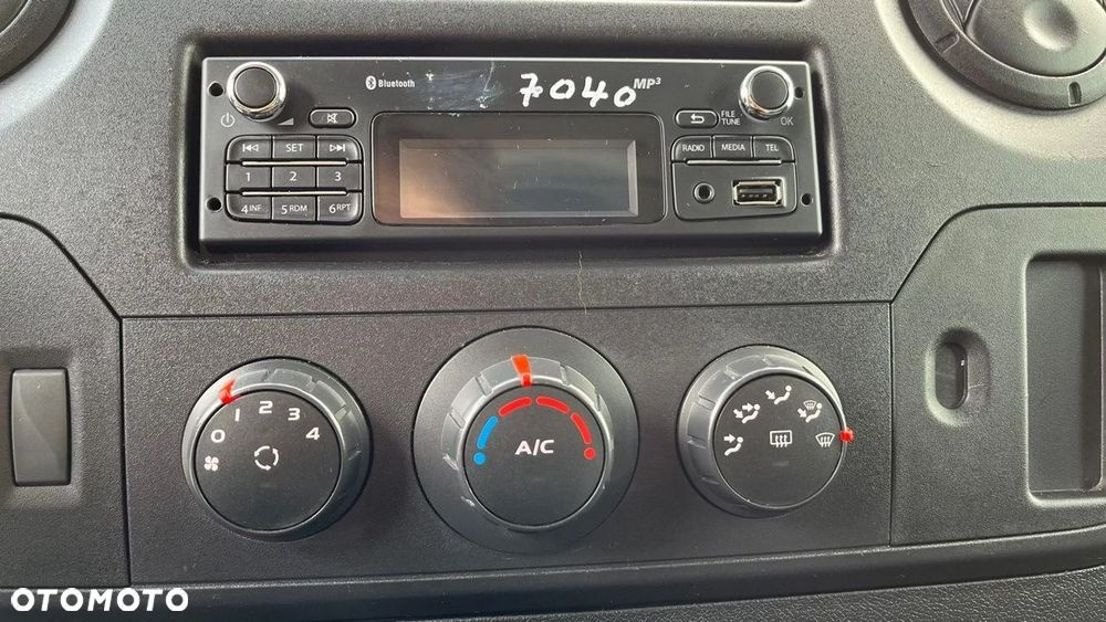 Renault Master - 29
