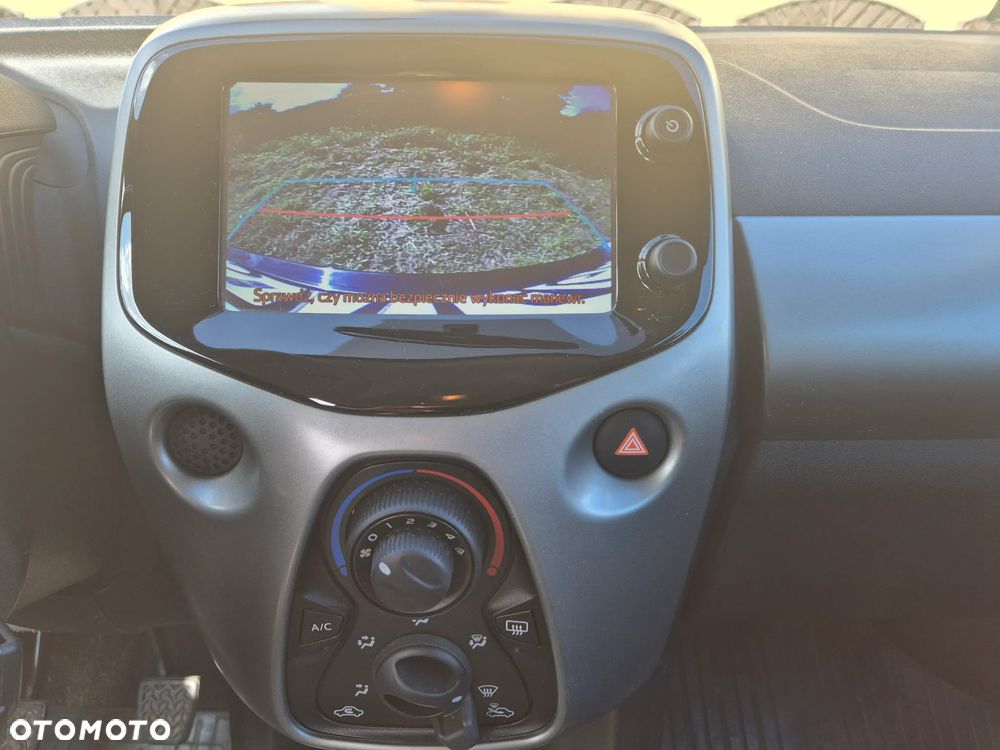 Toyota Aygo 1.0 VVT-i Sprint EU6 - 6