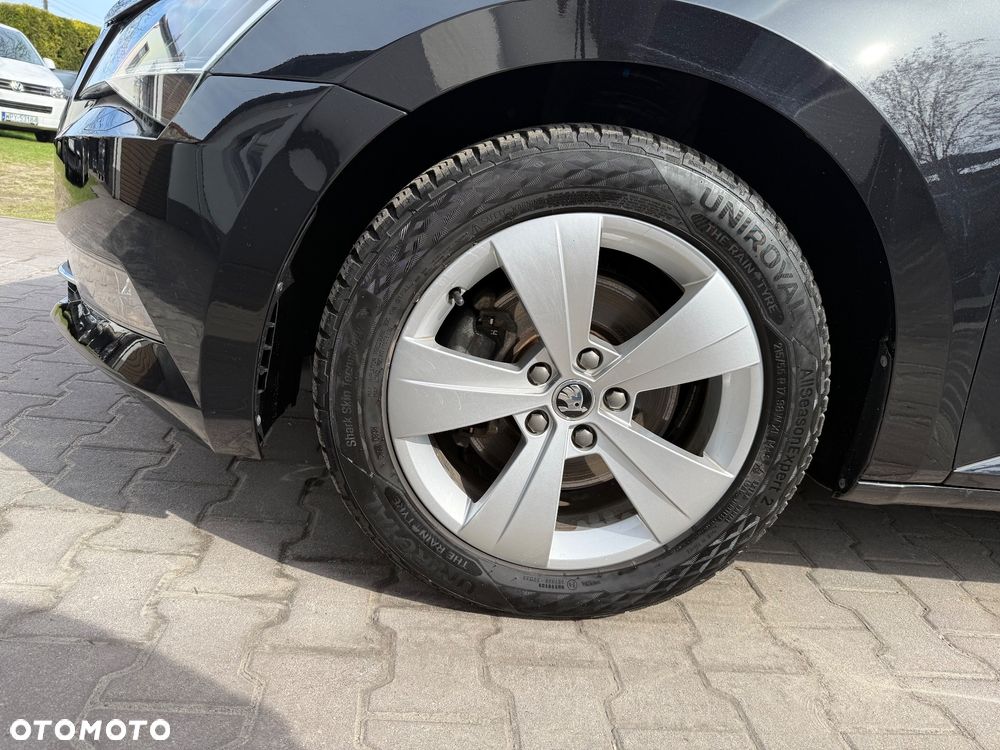 Skoda Superb 1.8 TSI DSG Style - 35