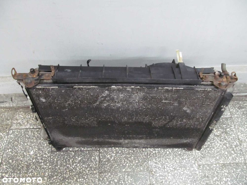 TOYOTA RAV4 III 2.2 D4D CHLODNICE WODY KLIMY KPL 06-12 - 2