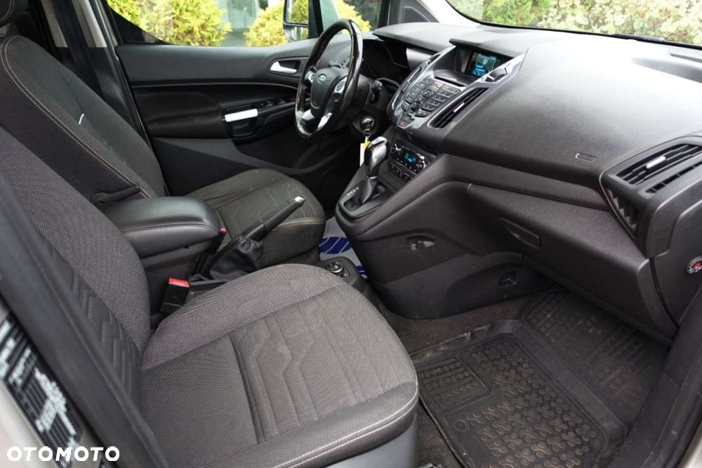 Ford Tourneo Connect Grand - 10