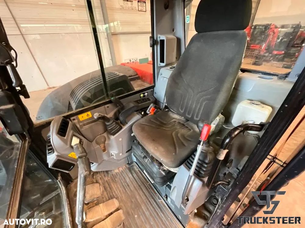 Kubota KX080-4 - 11