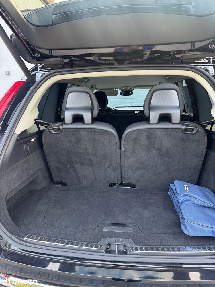Volvo XC 90 T5 AWD Momentum 7os - 10