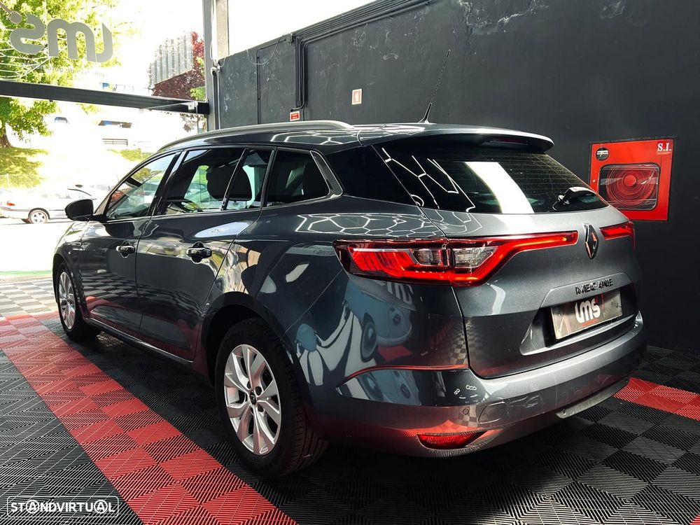 Renault Mégane 1.5 Blue dCi Limited - 10