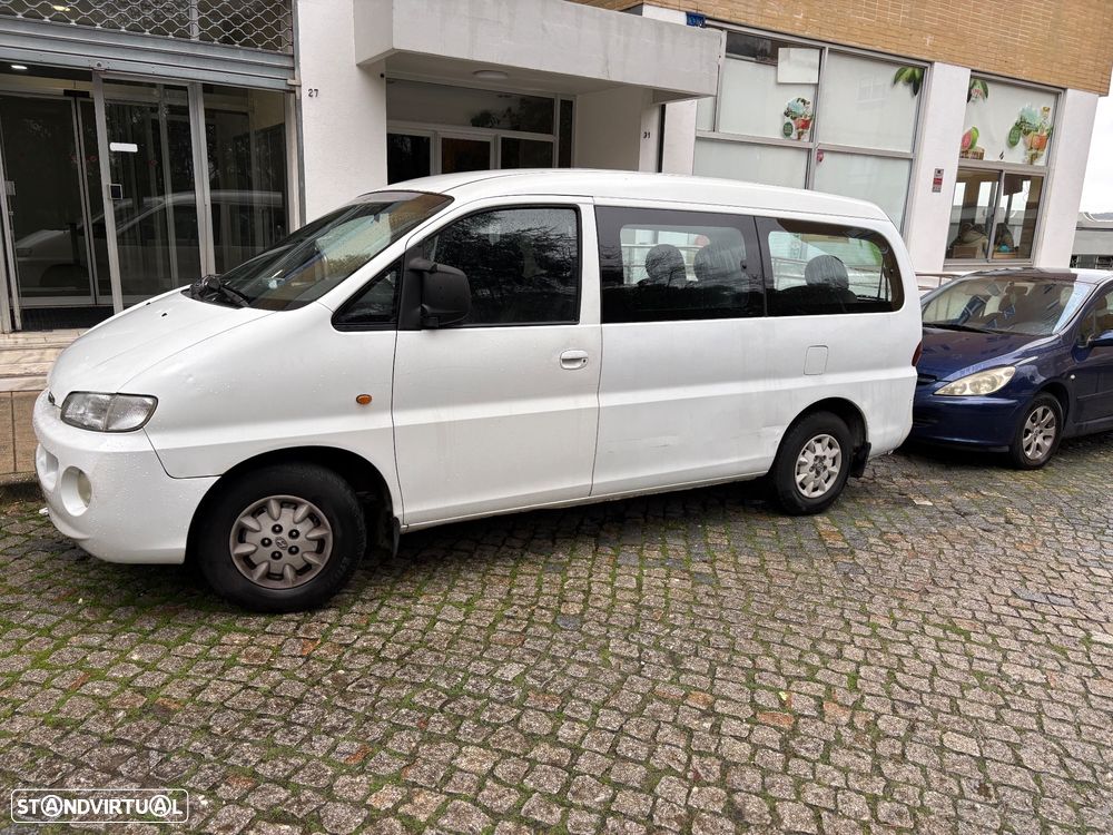 Hyundai H-1 Starex - 9