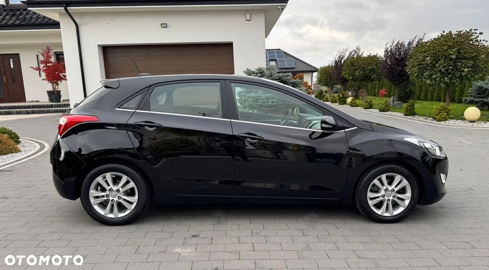 Hyundai i30 1.4 Premium - 14