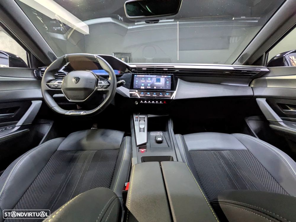 Peugeot 408 1.2 Hybrid GT e-DCS6 - 3