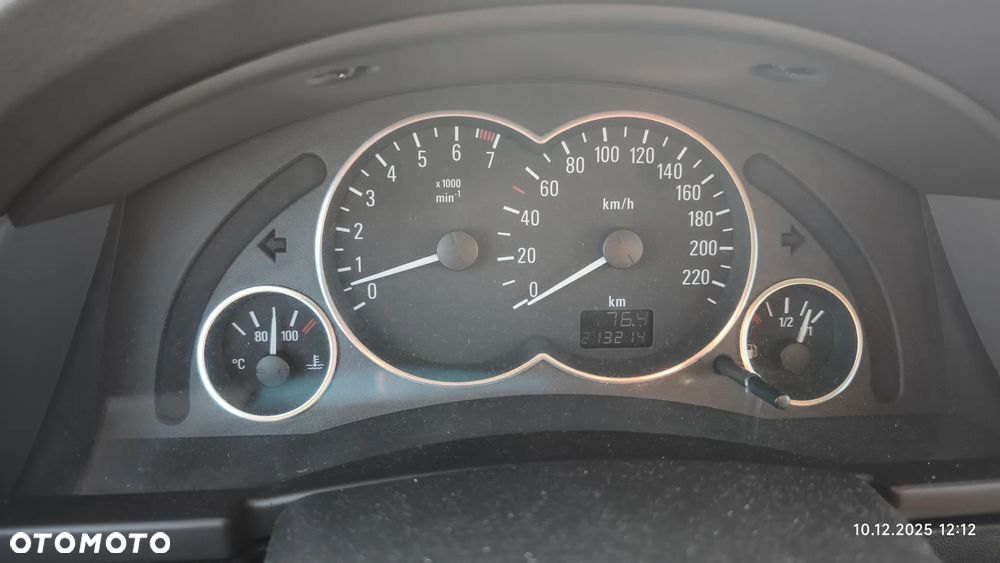 Opel Meriva 1.6 16V (Essentia) - 22