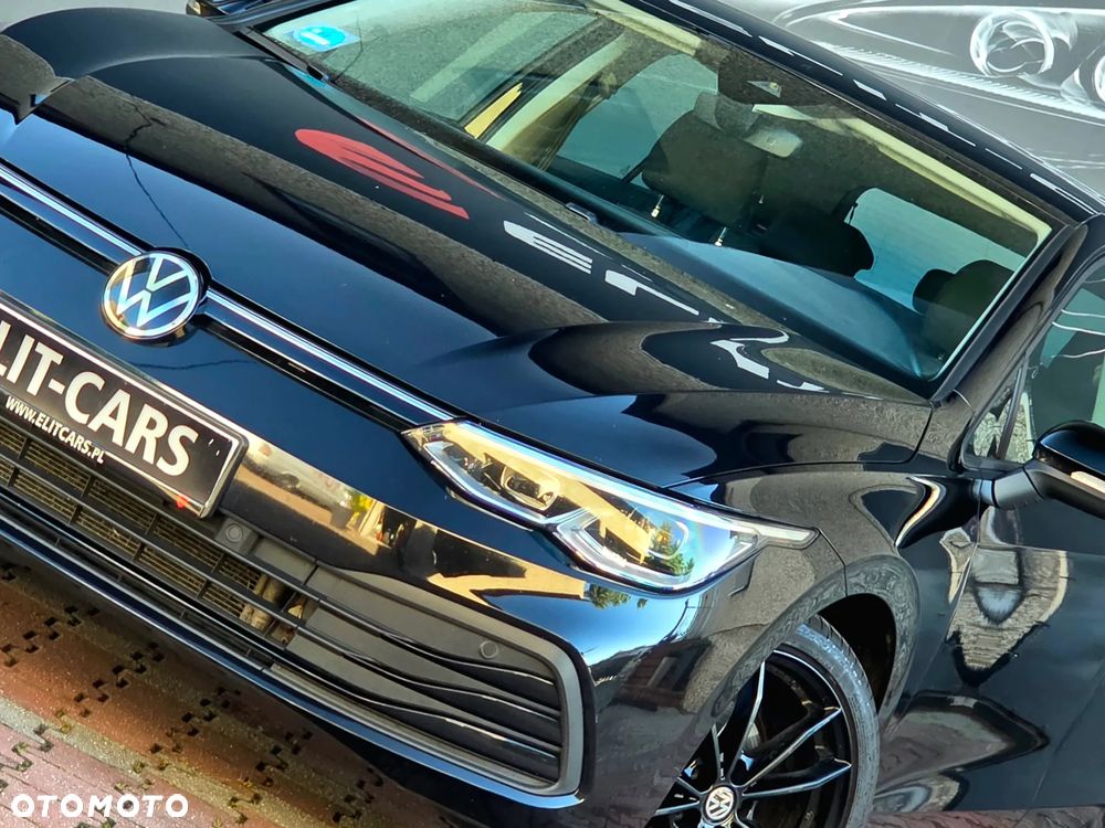 Volkswagen Golf - 6