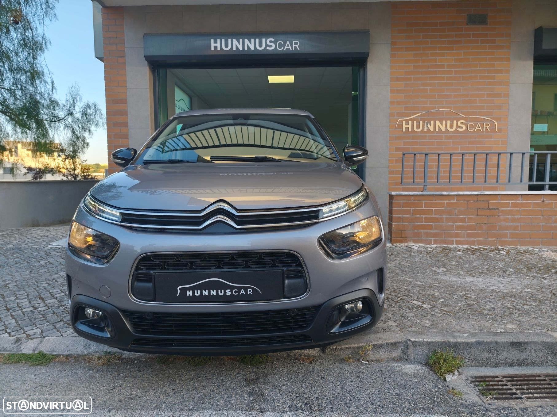 Citroën C4 Cactus 1.2 PureTech Shine Pack - 2