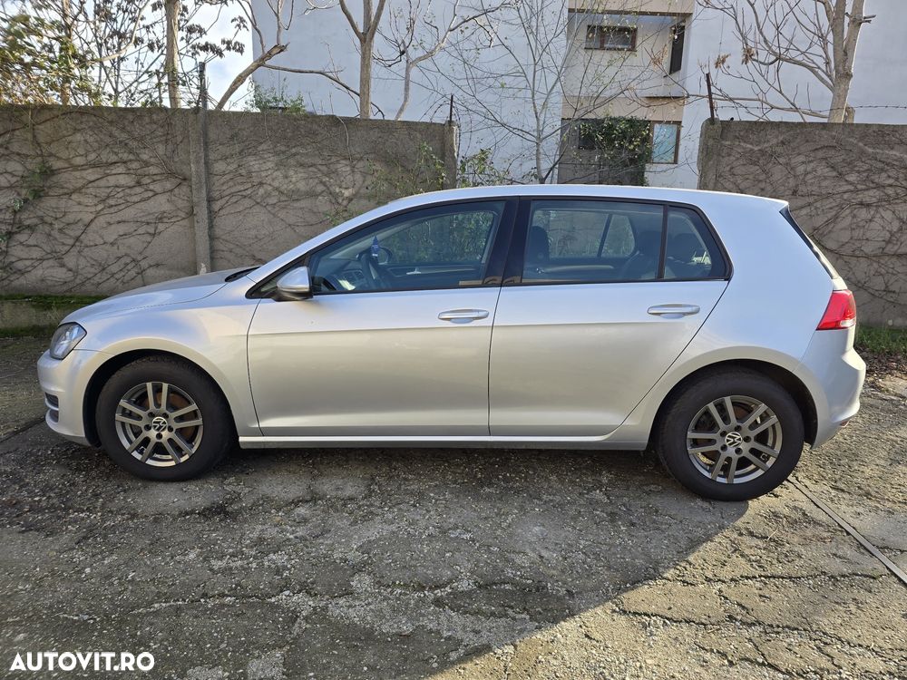 Volkswagen Golf 1.6 TDI DPF BMT Trendline - 3