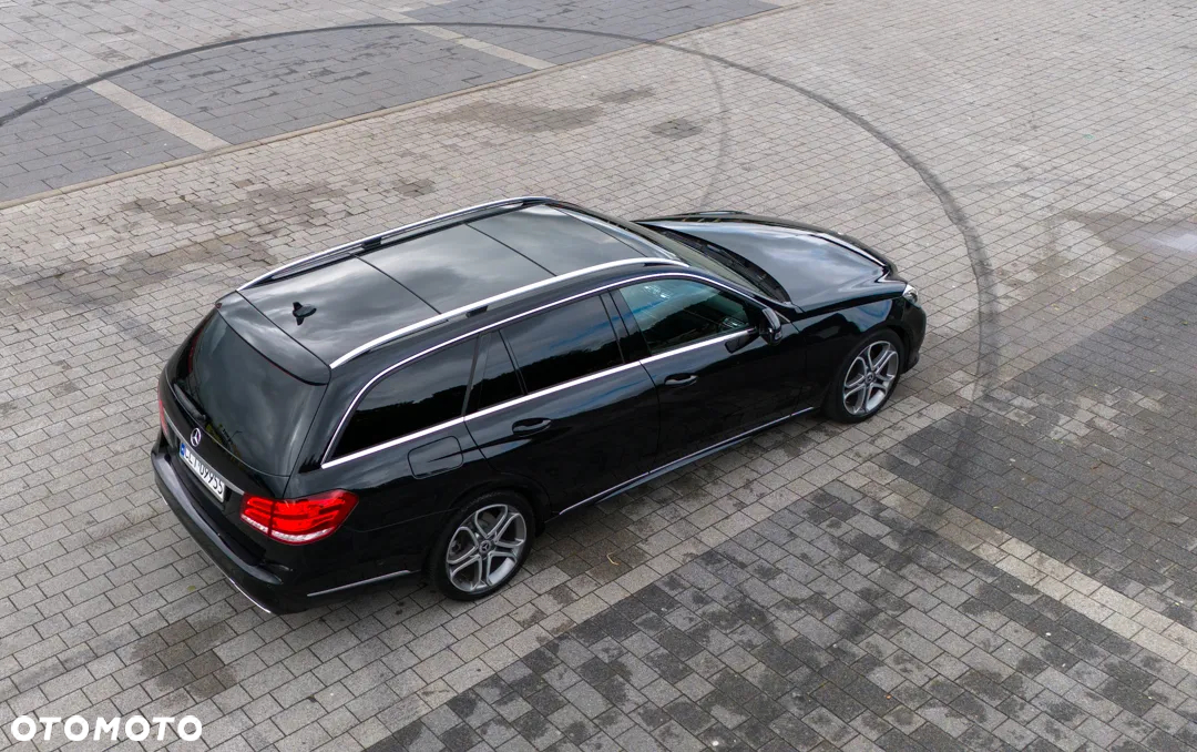 Mercedes-Benz Klasa E 300 T BlueTEC HYBRID 7G-TRONIC Elegance - 40