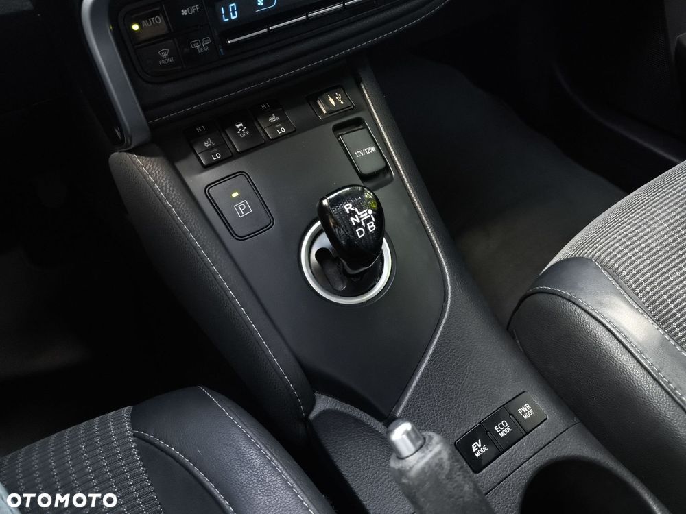 Toyota Auris - 21