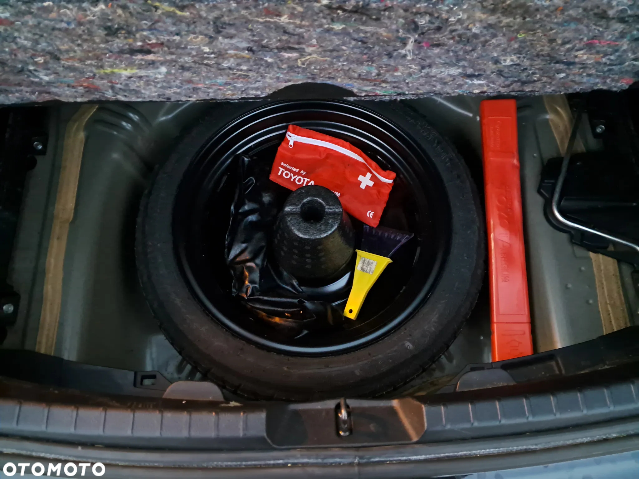 Toyota Yaris - 20
