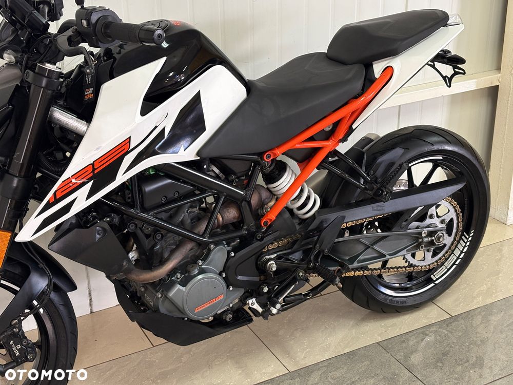 KTM Duke 125 - 8