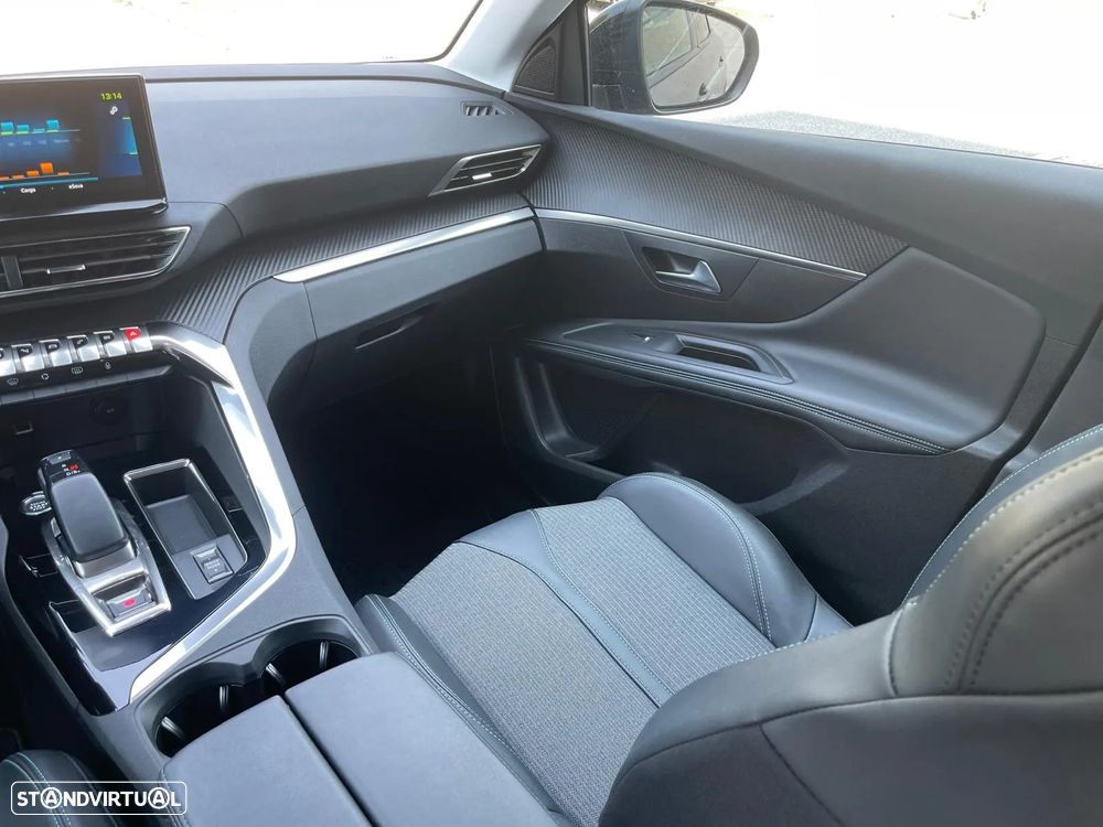 Peugeot 3008 1.6 Hybrid Allure Pack e-EAT8 - 12