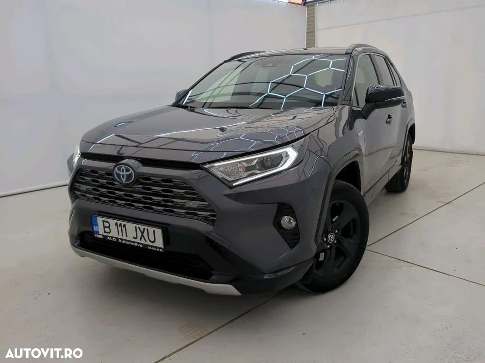 Toyota RAV4 - 1