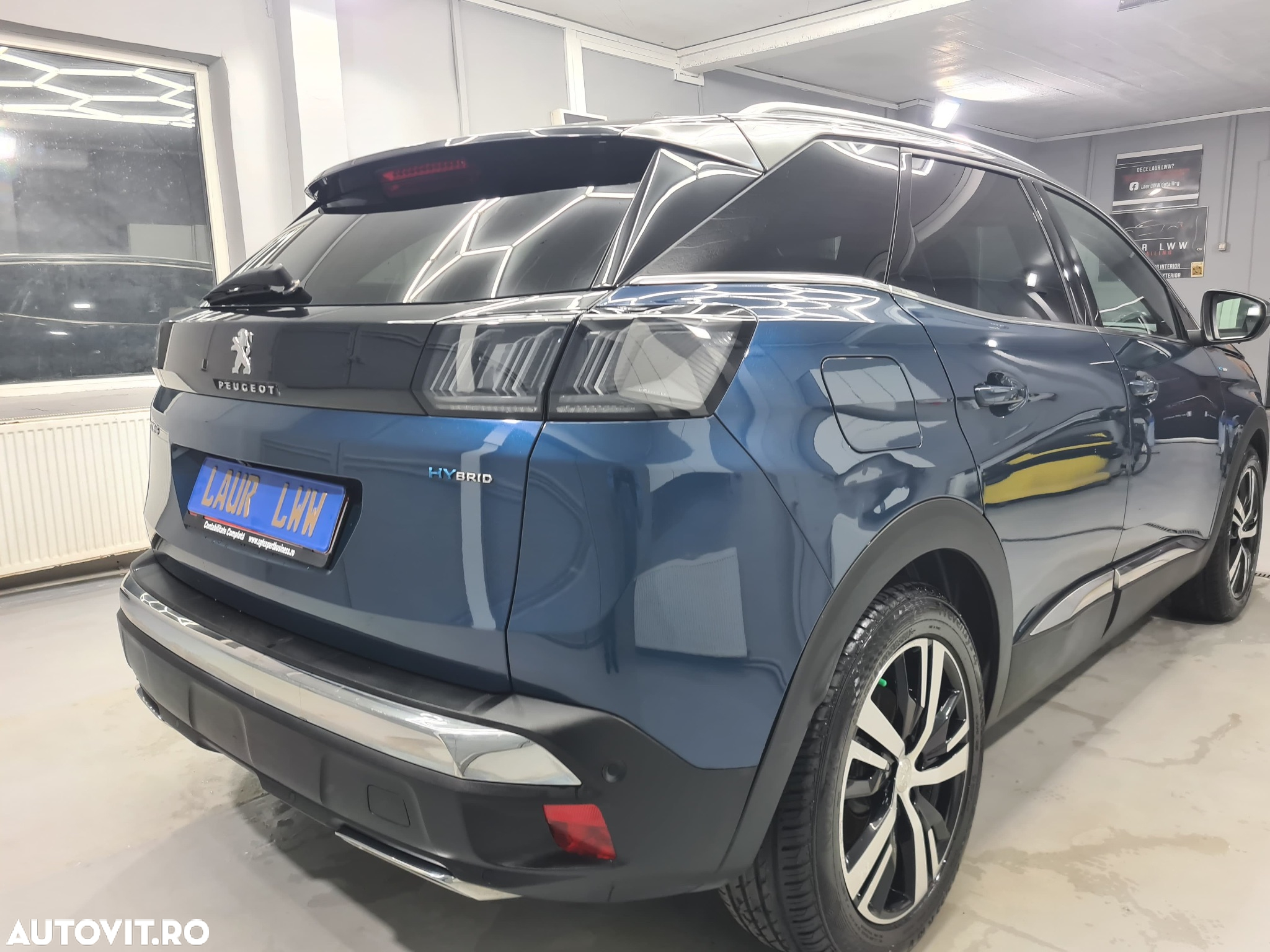 Peugeot 3008 PHEV 225 EAT8 GT - 5
