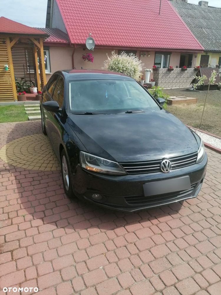 Volkswagen Jetta 1.6 TDI Comfortline - 2