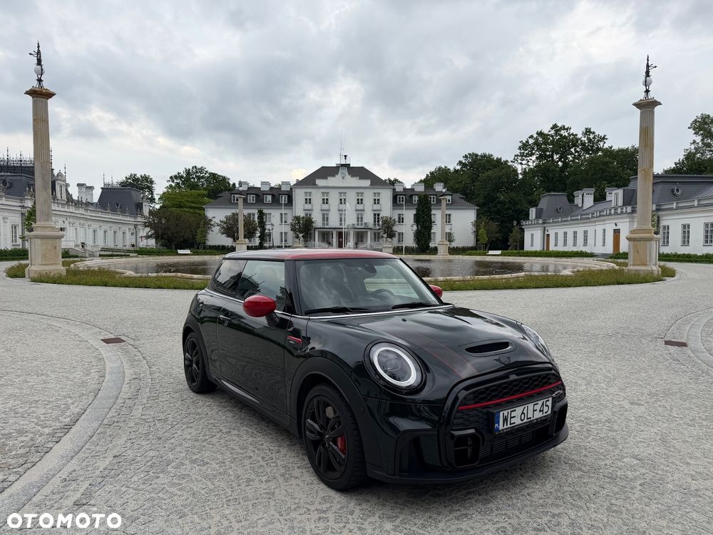 MINI John Cooper Works - 1