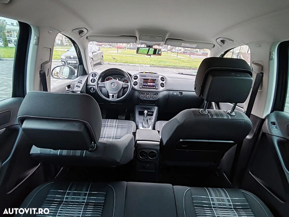 Volkswagen Tiguan 2.0 TDI SCR 4MOTION BlueMotion Technology DSG Lounge Sport & Style - 18