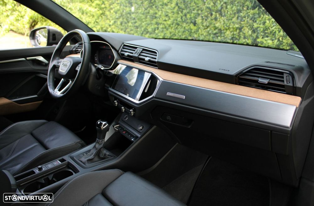 Audi Q3 45 TFSIe S line S tronic - 17